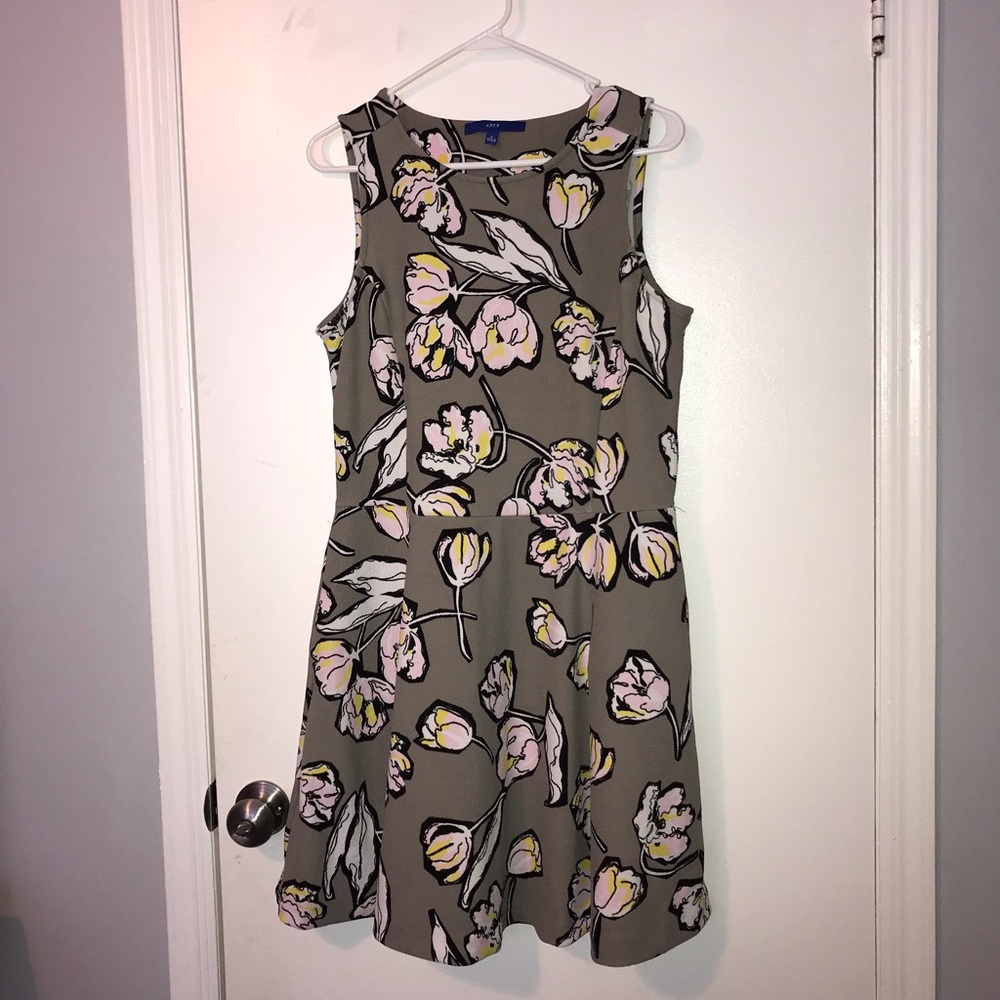 Grey Floral Dress with Pockets